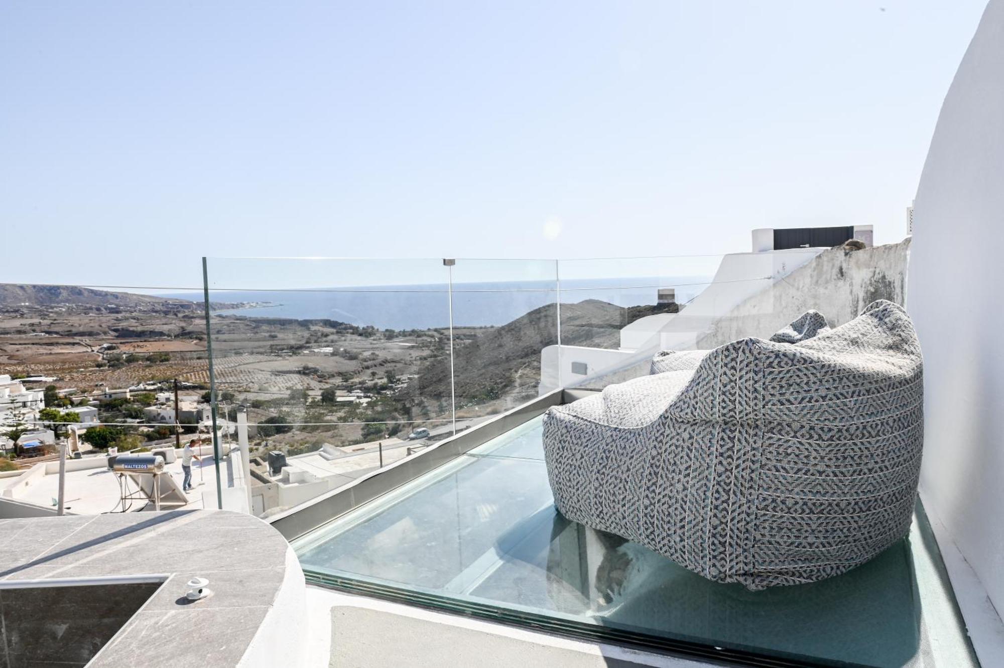 White Curves Santorini Bed and Breakfast Akrotírion Eksteriør billede